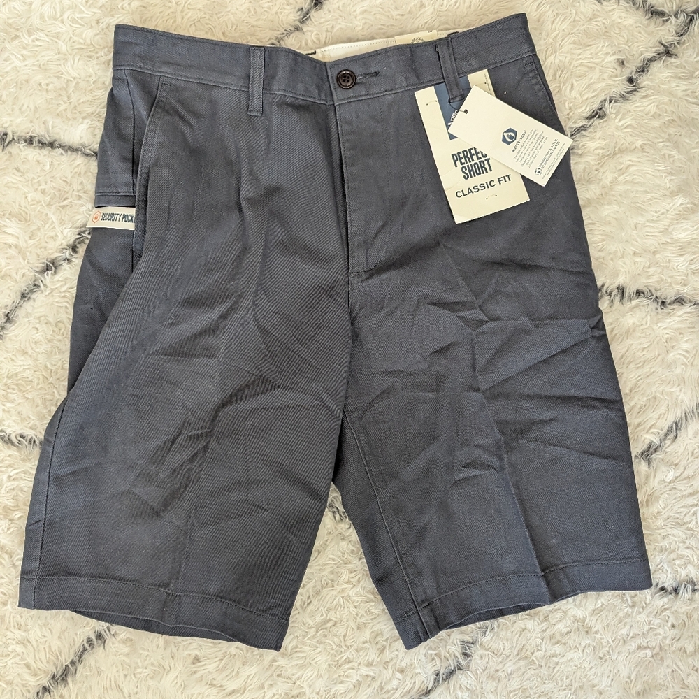 NWT Dockers Classic Fit Perfect Short Gray Size 29
